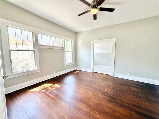 Building Photo - 1201 E Lamar St