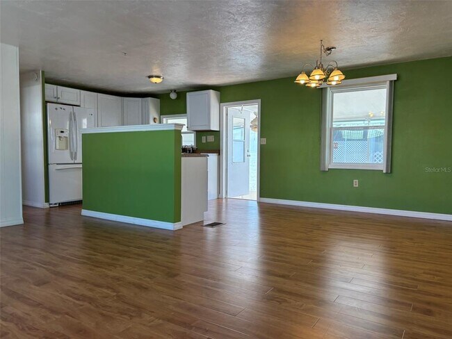 Building Photo - 13225 101st St SE