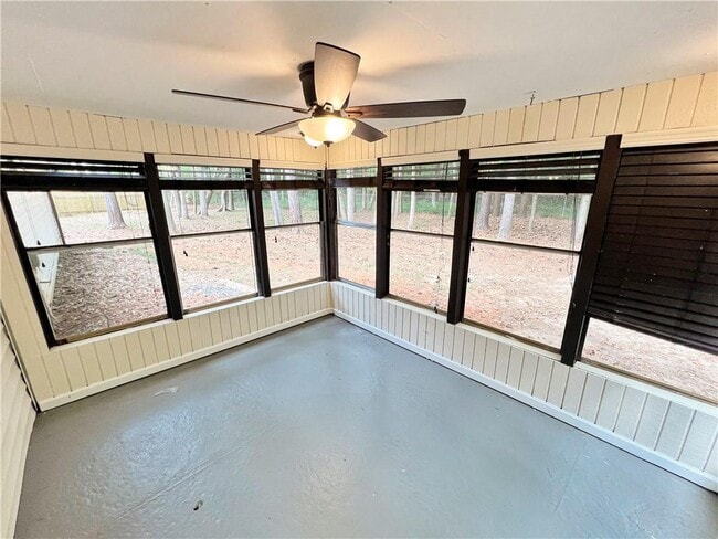 Building Photo - 2692 Post Oak Ct