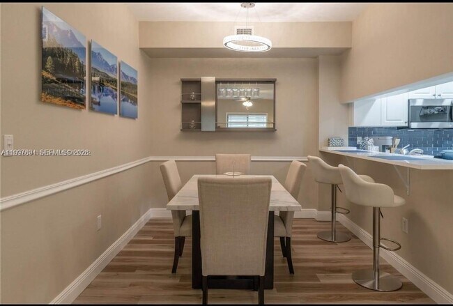 Building Photo - 2916 Tuscany Ct