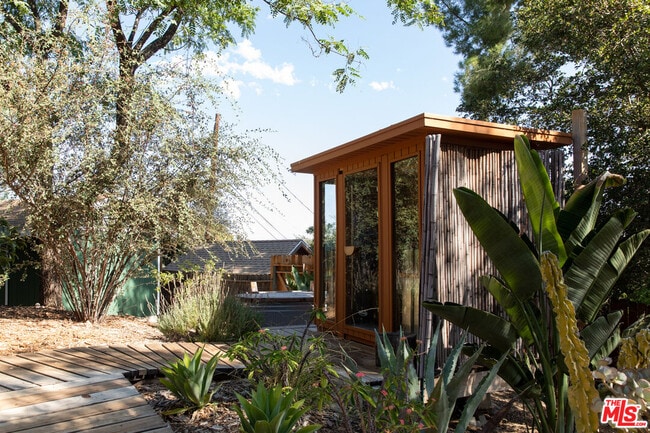 Building Photo - 20269 Croydon Ln