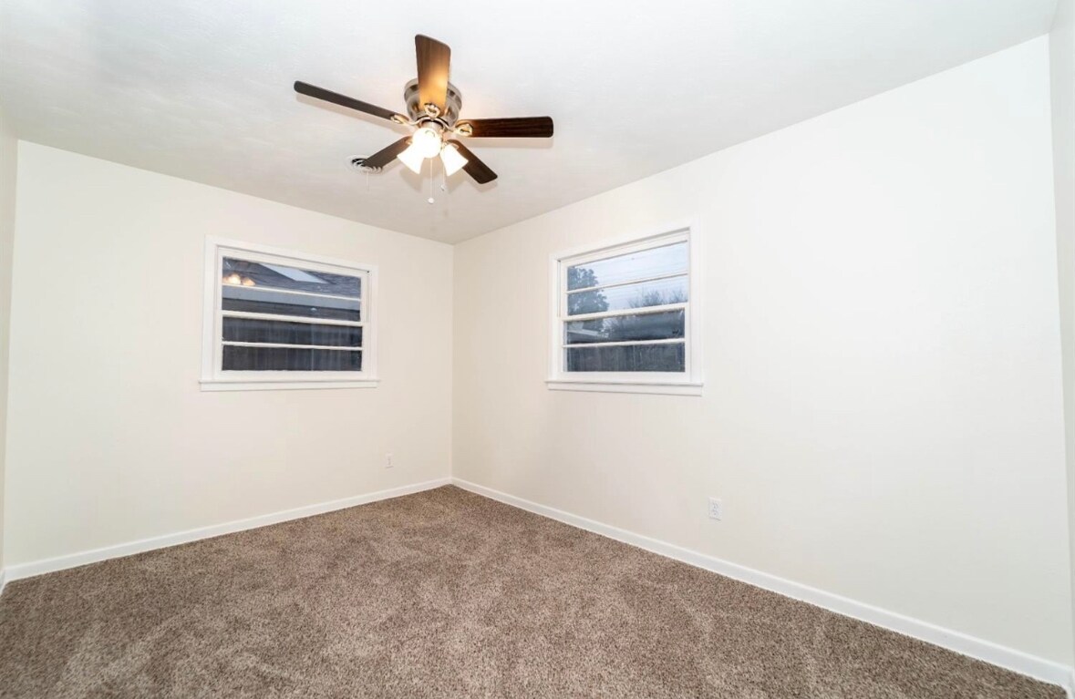 Building Photo - 4939 47th St