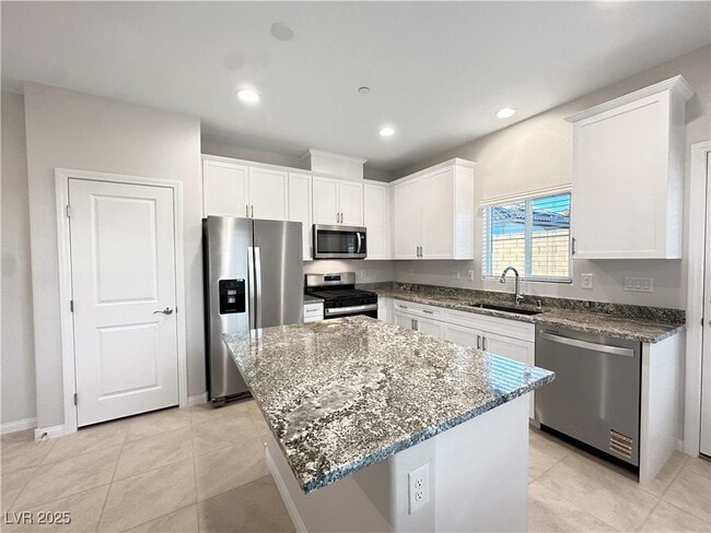 Building Photo - 69 Serene Tempo Ave