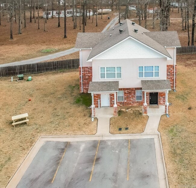 Building Photo - 1224 Sadie Dr