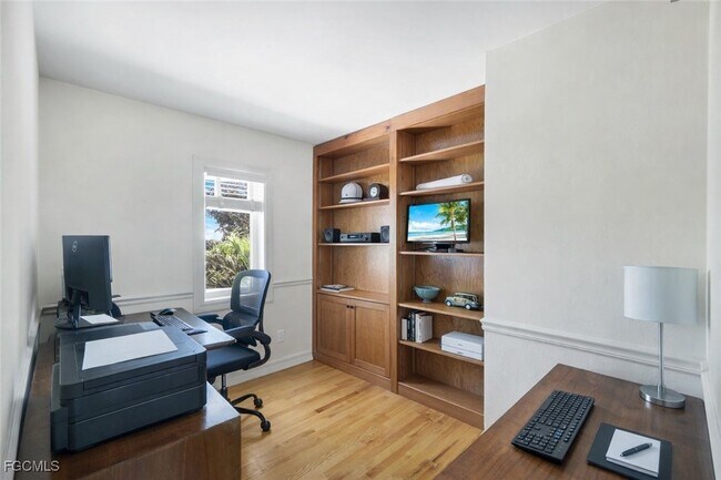 Building Photo - 1111 Schooner Pl