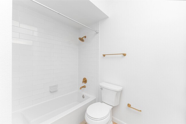 Building Photo - 3231 Allen Pkwy