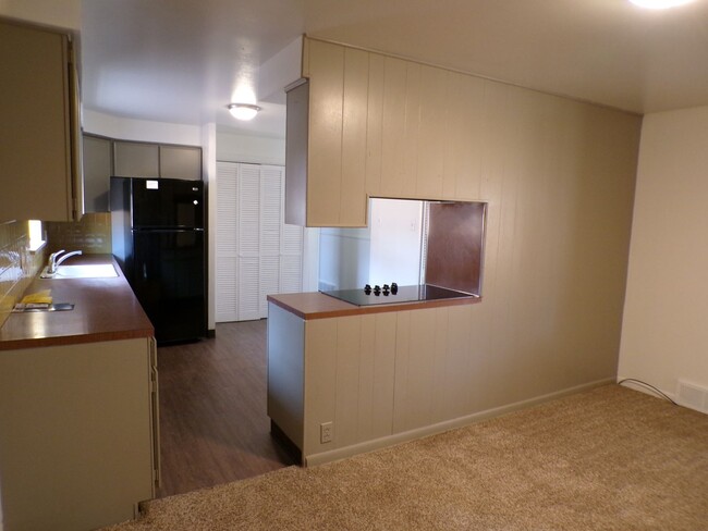 Building Photo - Cozy Ranch 3Bed 2 Bath Available Now!