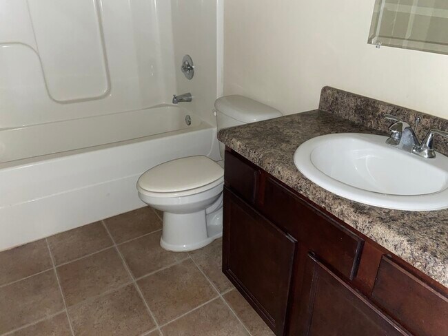 Building Photo - Call 405-456-0410 To Schedule Your Showing Now!