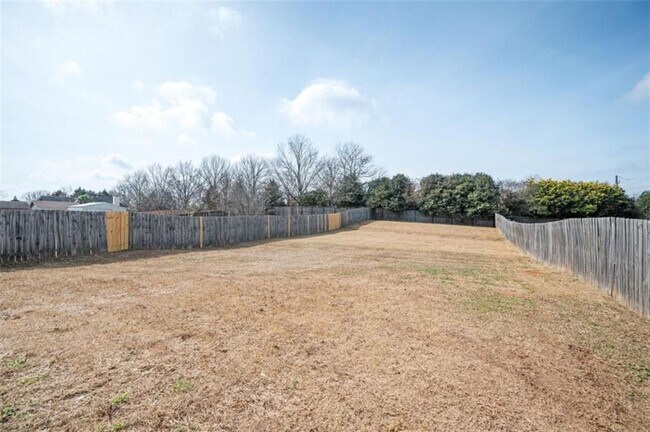 Building Photo - 11517 Haleigh St