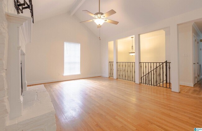 Building Photo - 3612 Chaumont Dr