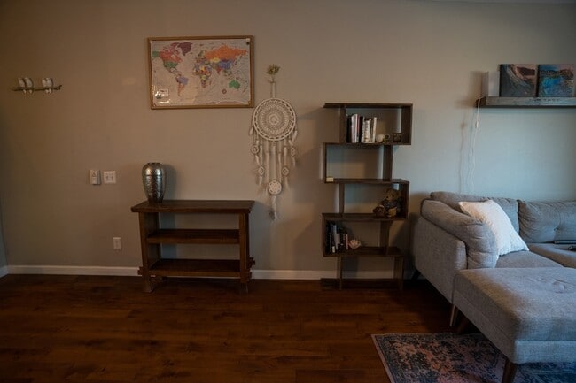 Building Photo - 6725 Mission Gorge Rd