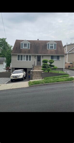 Building Photo - 99 Hancox Ave