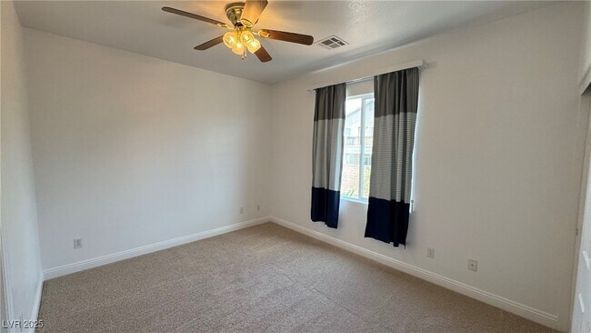 Building Photo - 10066 Golden Bluff Ave