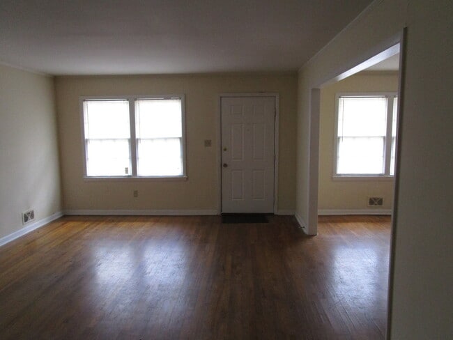 Primary Photo - 3 BR, 2 BA House