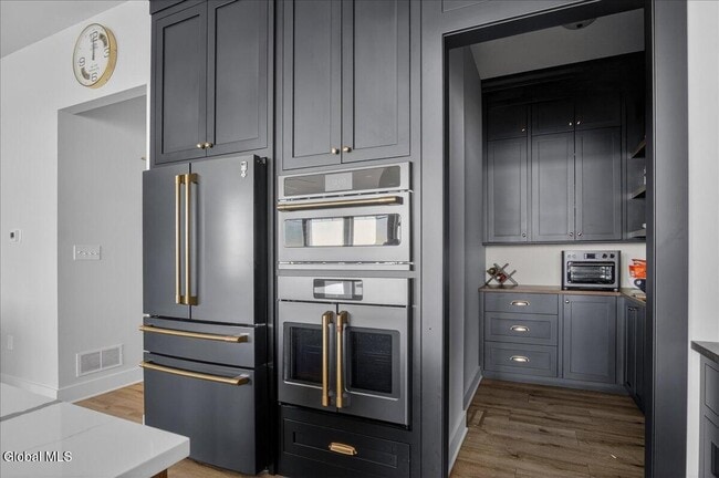 Building Photo - 91 Rodgers Ln