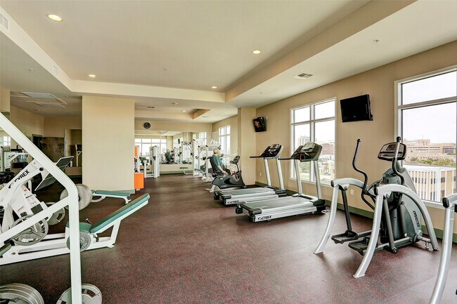 Building Photo - 500 Seawall Blvd