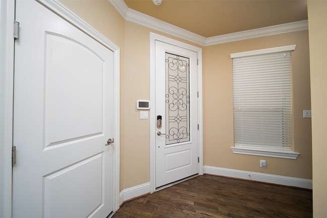 Building Photo - 1231 Creekside Acres Ct