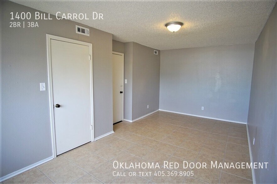 Building Photo - 1400 Bill Carrol Dr