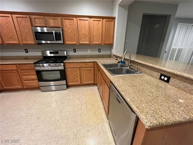 Building Photo - 2668 Dirleton Pl