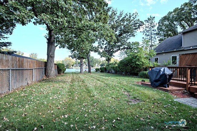 Building Photo - 4228 Riverside Dr