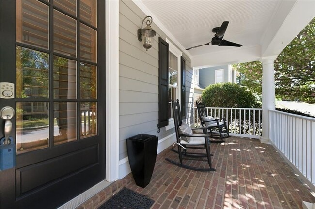 Building Photo - 6421 Crown Forest Ct