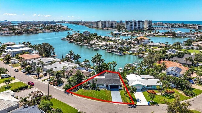 Building Photo - 25 Island Dr