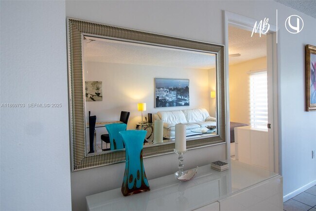 Building Photo - 17801 N Bay Rd