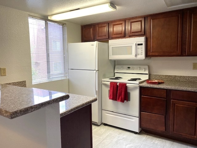 Building Photo - 5317 Indian River Dr