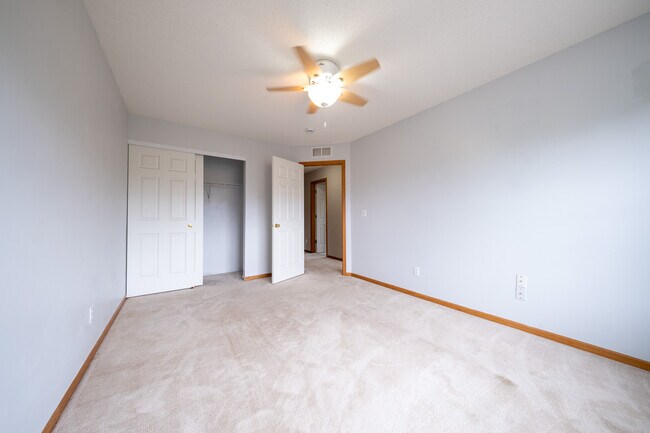 Building Photo - 799 Cobblestone Way