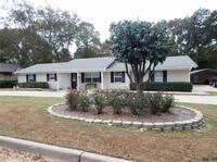 Building Photo - Coming Soon! Beautiful 3 bedroom 2 bath ho...