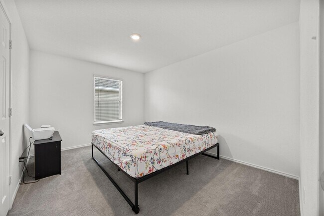 Building Photo - 124-A Banyon Drive