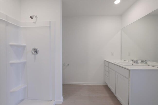 Building Photo - 111 Cedar Elm Ct