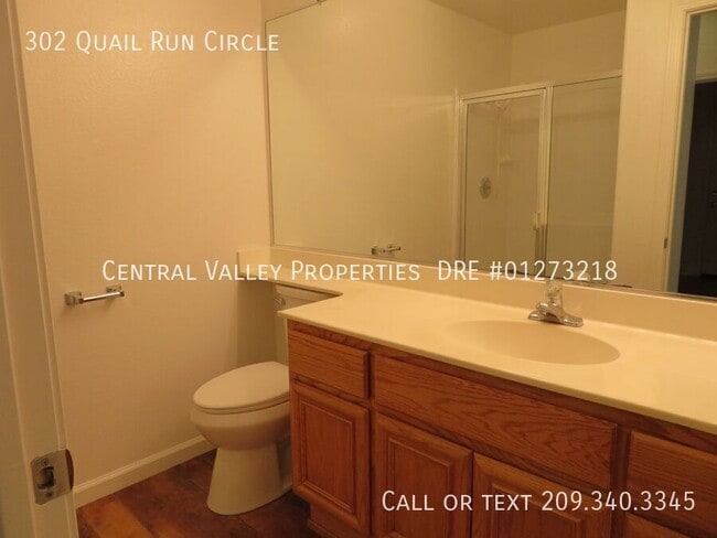 Building Photo - 302 Quail Run Cir