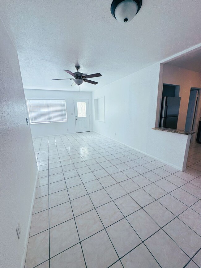 Building Photo - For Rent Beautiful 4-Bedroom Home with Bon...