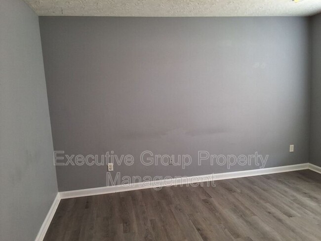 Building Photo - 1107 Northridge Dr