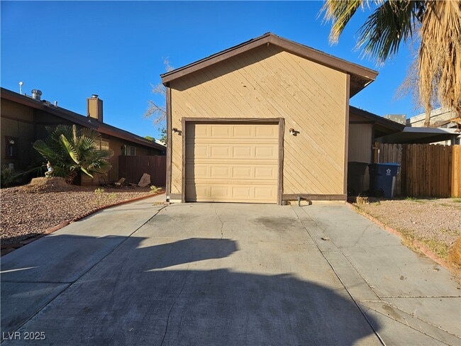 Building Photo - 6226 Don Gaspar Ave