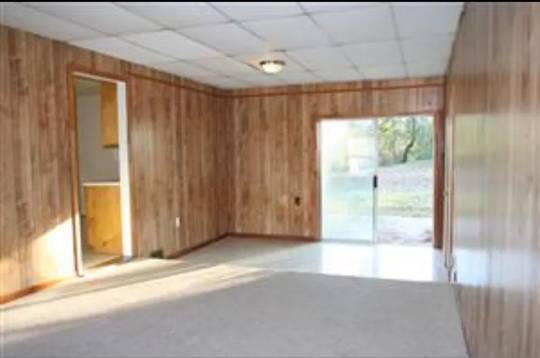Building Photo - 211 Dover Ct