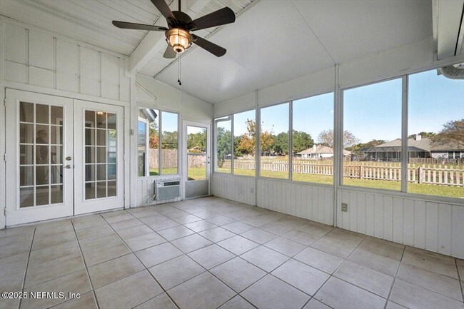 Building Photo - 1676 Trafalgar Ct