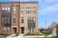 Building Photo - 7551 Sawyer Farm Wy
