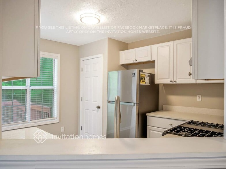 Building Photo - 5441 Quarters Way