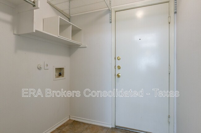 Building Photo - 1644 Cloudy Brook