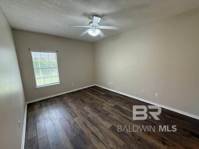 Building Photo - 2651 S Juniper St