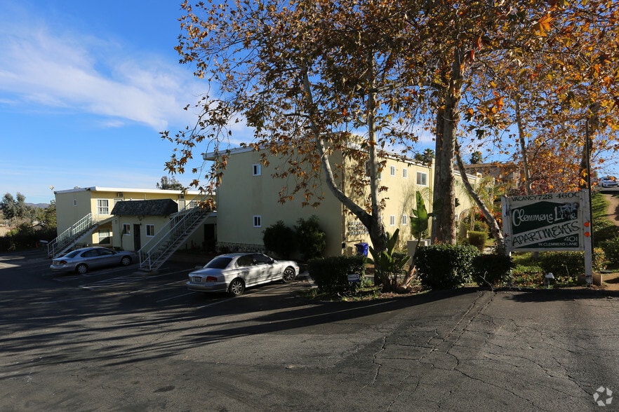 Building Photo - Clemmens Lane Apartments