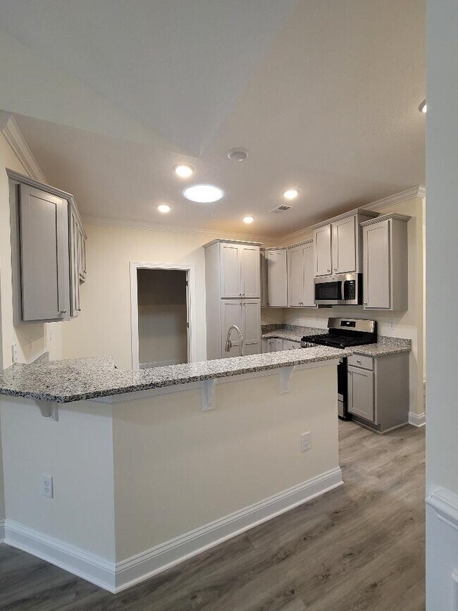 Building Photo - 949 Jackline Pl