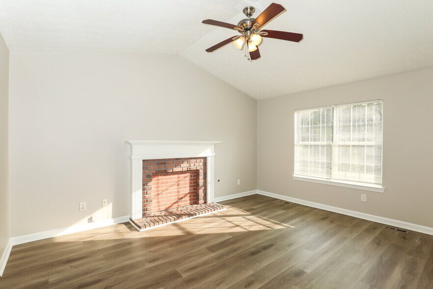 Building Photo - 8803 Ansley Way