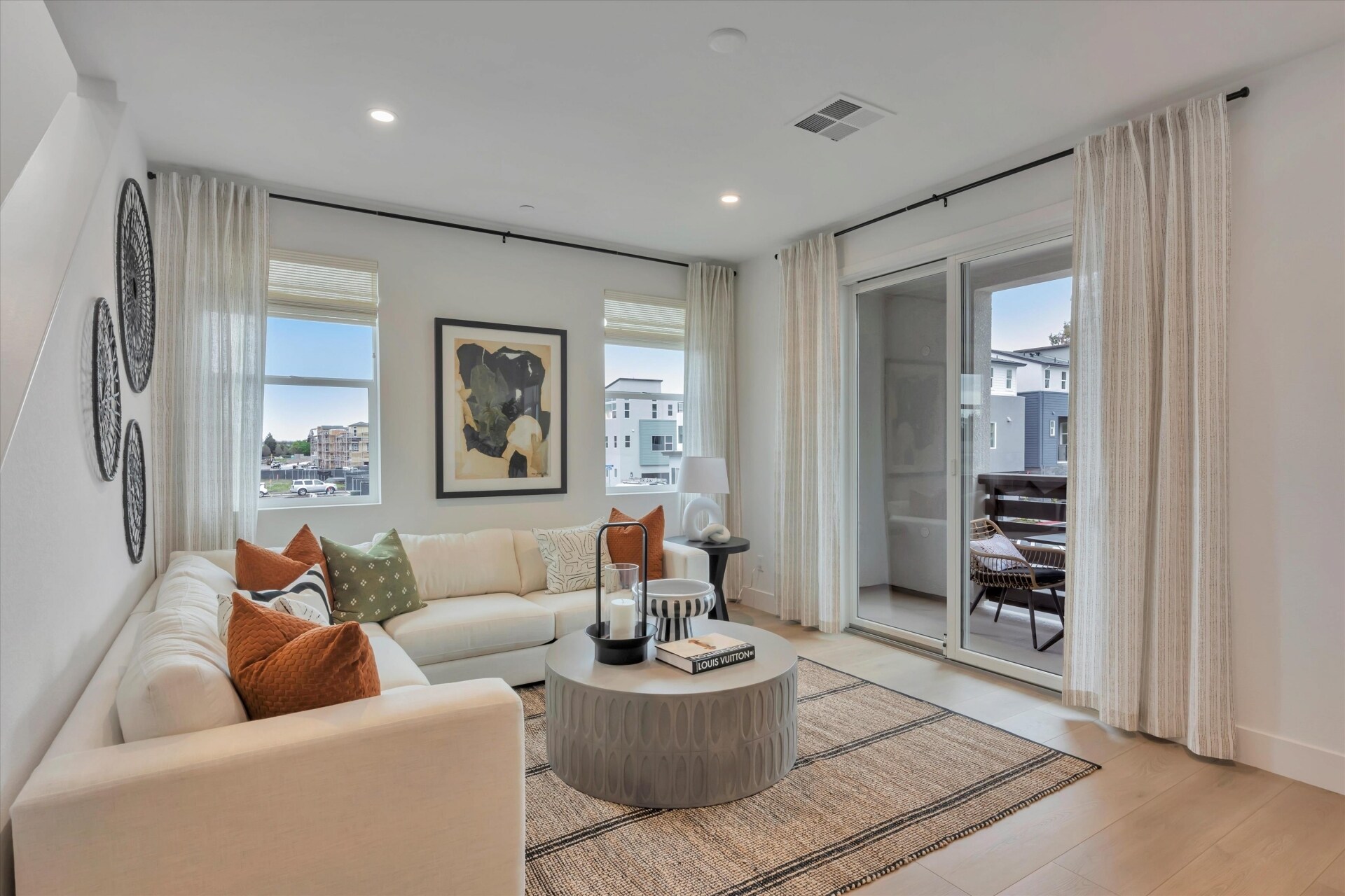 Living Room - 3001 Ivory Ter