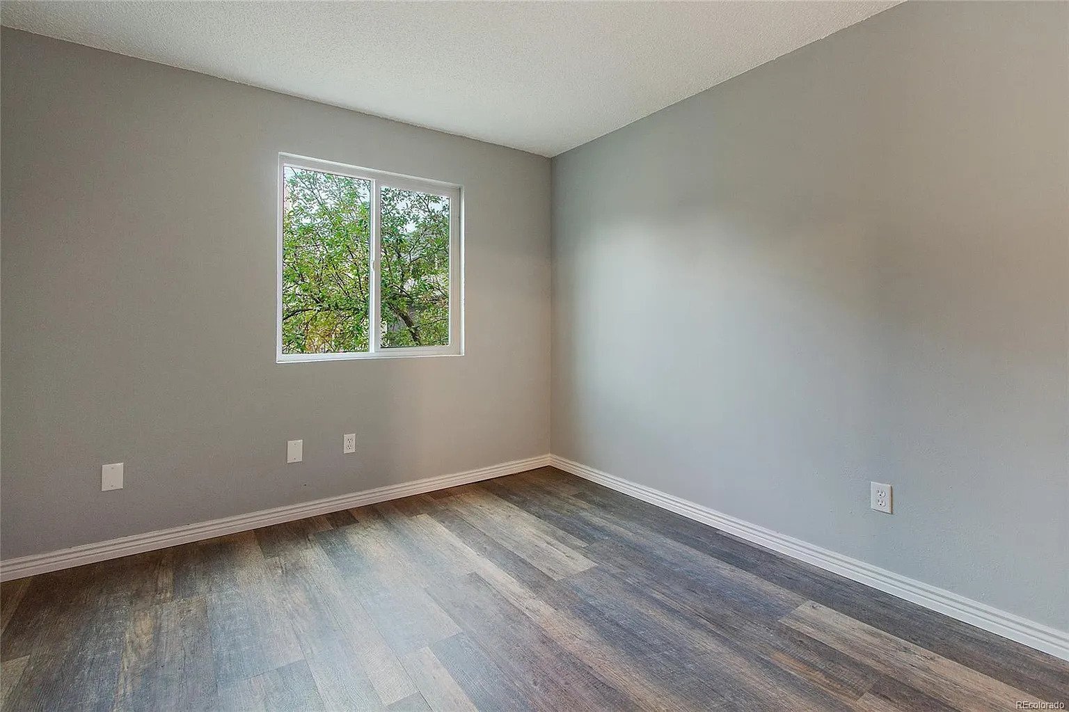 Building Photo - 5250 S Huron Way
