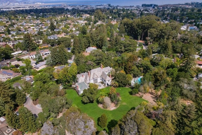 Building Photo - 85 Fagan Dr