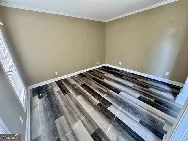 Building Photo - 431 Whitewater Tr