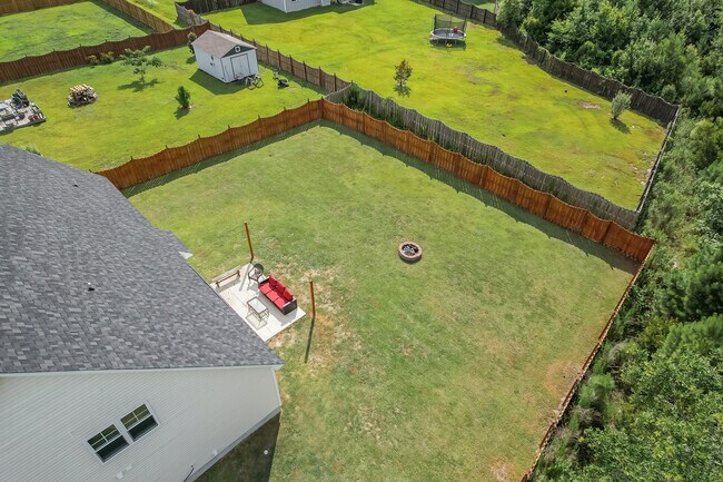 Building Photo - 425 Sea Buoy Ln